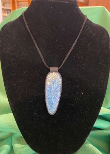 Pendant Style E